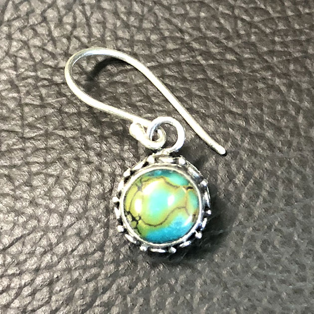シルバーピアス